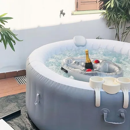 Apartmán Zen Retreat Per Coppie Con Jacuzzi - Dehor E Garage Privato - Check In Automatico E Climatizzatore